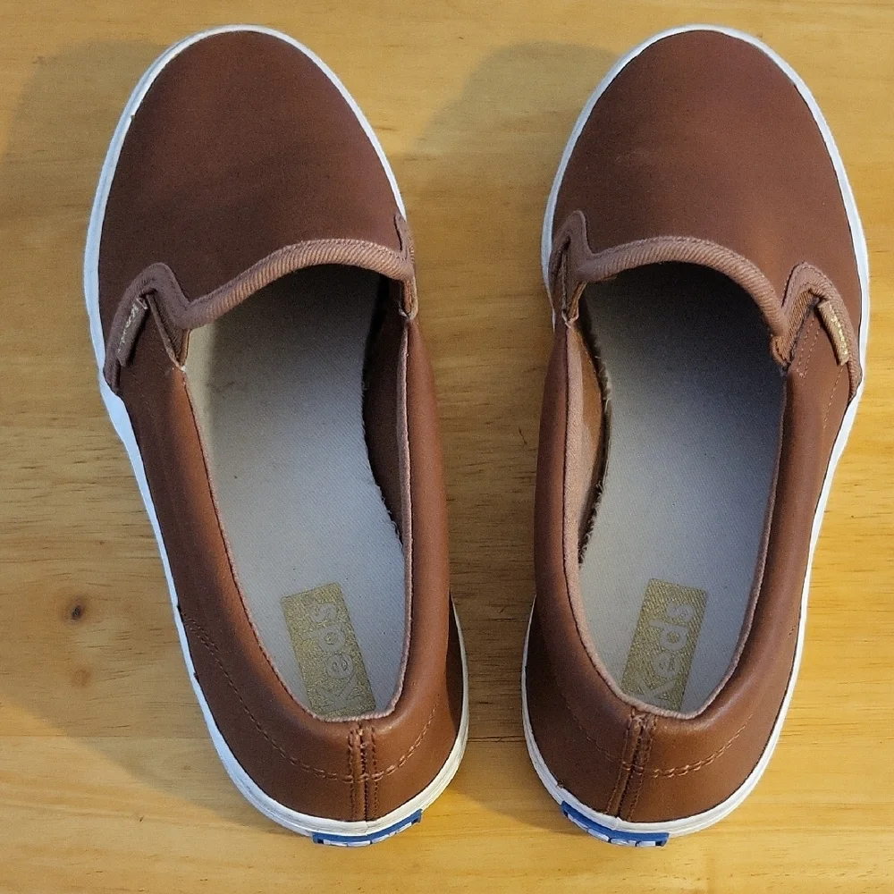 Keds Brown and White Loafers Slip-Ons Size 6